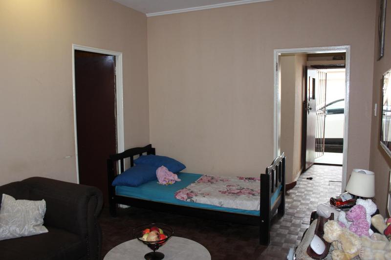 1 Bedroom Property for Sale in Parow Western Cape